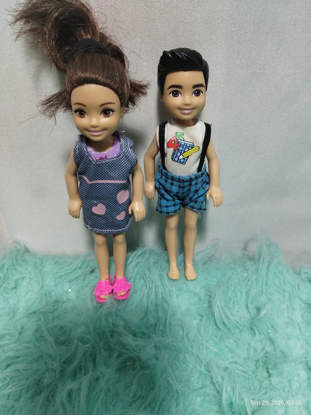 Barbie Small Dolls Duo in Blue and Pink Outfits